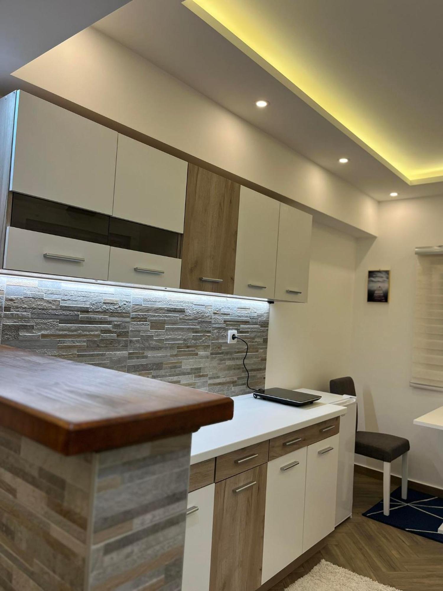 Apartment Centar Surcin